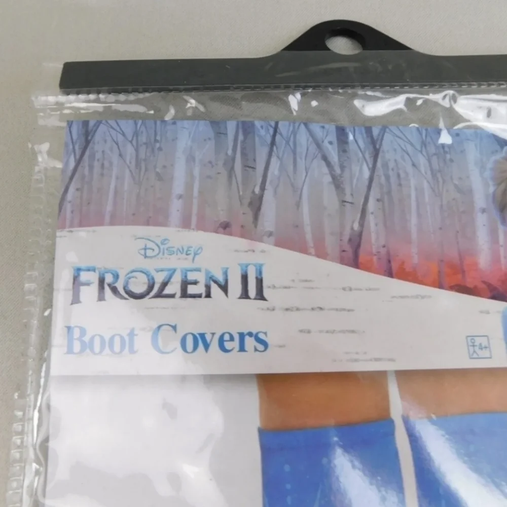 NWT Disney Frozen 2 Queen Elsa Boot Covers Child One Size Halloween Cosplay New